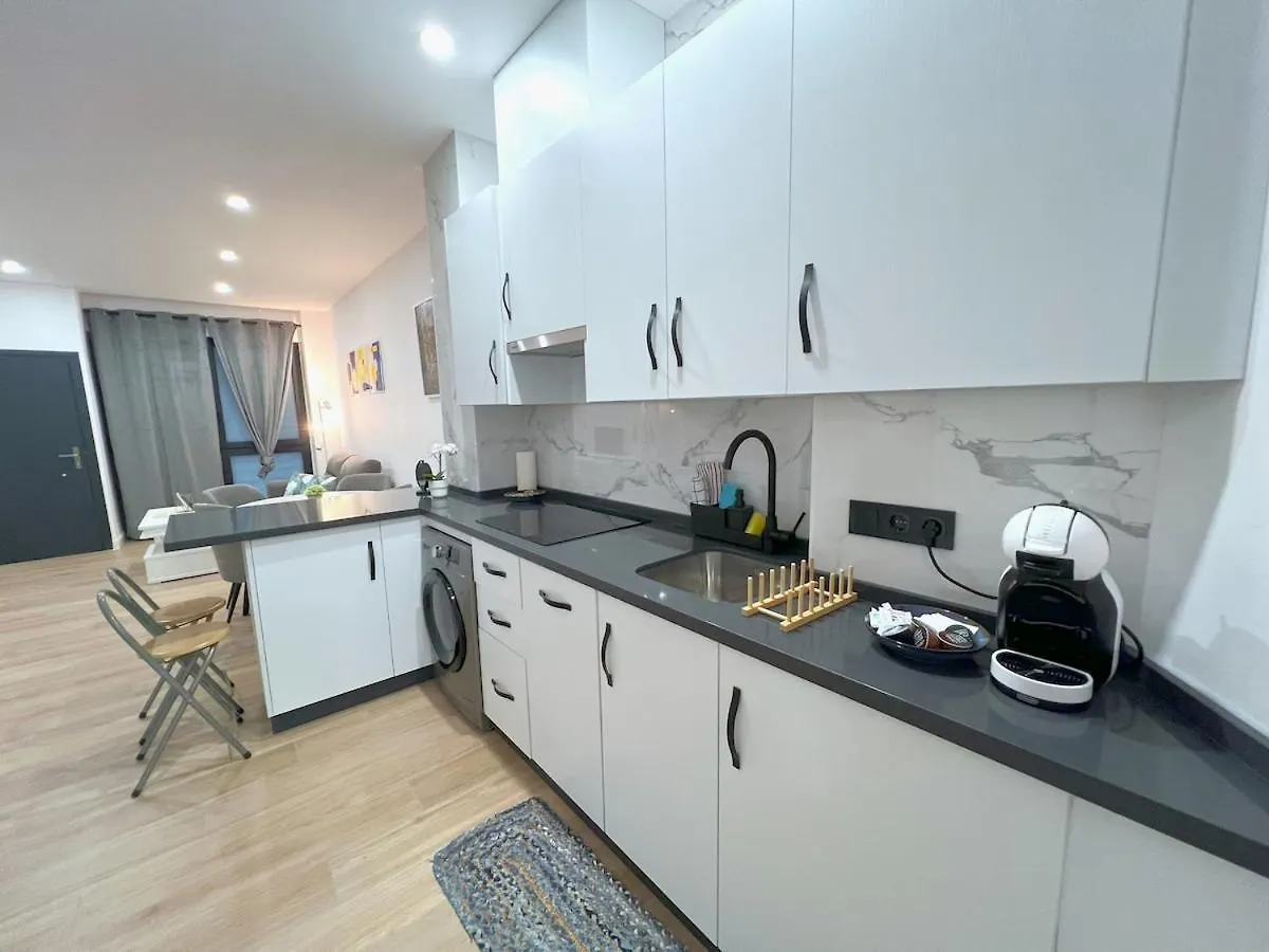 Evans Realty Bm Lujoso Y Moderno Estudio Málaga Spanien